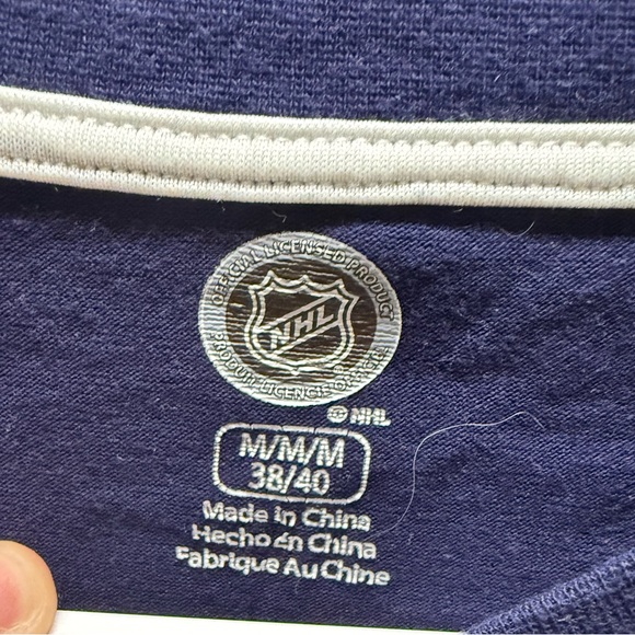 Nashville Predators Jersey Shirt - Picture 3 of 3